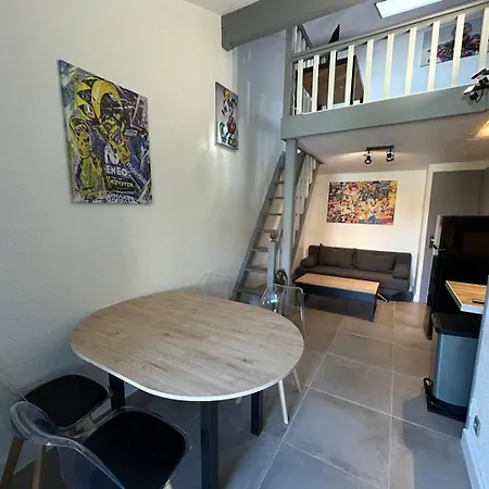 Coul Apartment *